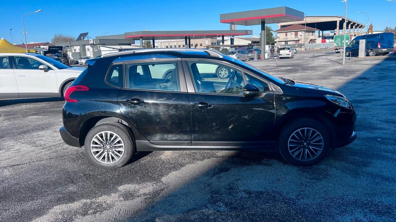 Peugeot 2008 PureTech 82 Active GPL