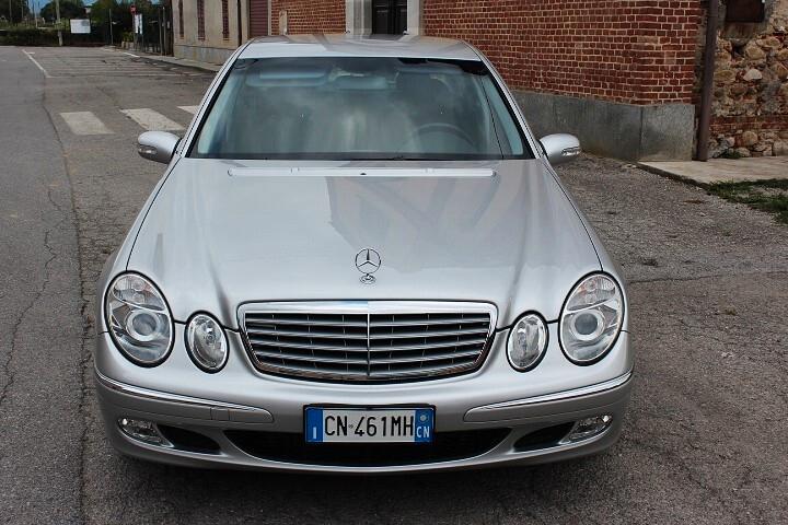 Mercedes-benz E 270 CDI cat Elegance 45.000 KM CERTIFICATI AUTO DA AMATORE PARI NUOVO