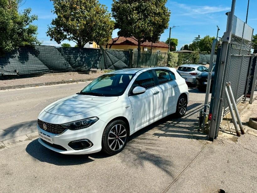 Fiat Tipo 1.3 multijet 5 porte Lounge 95CV