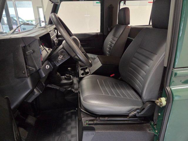 LAND ROVER Defender 90 2.5 Td5 7 POSTI ARIA CONDIZIONATA