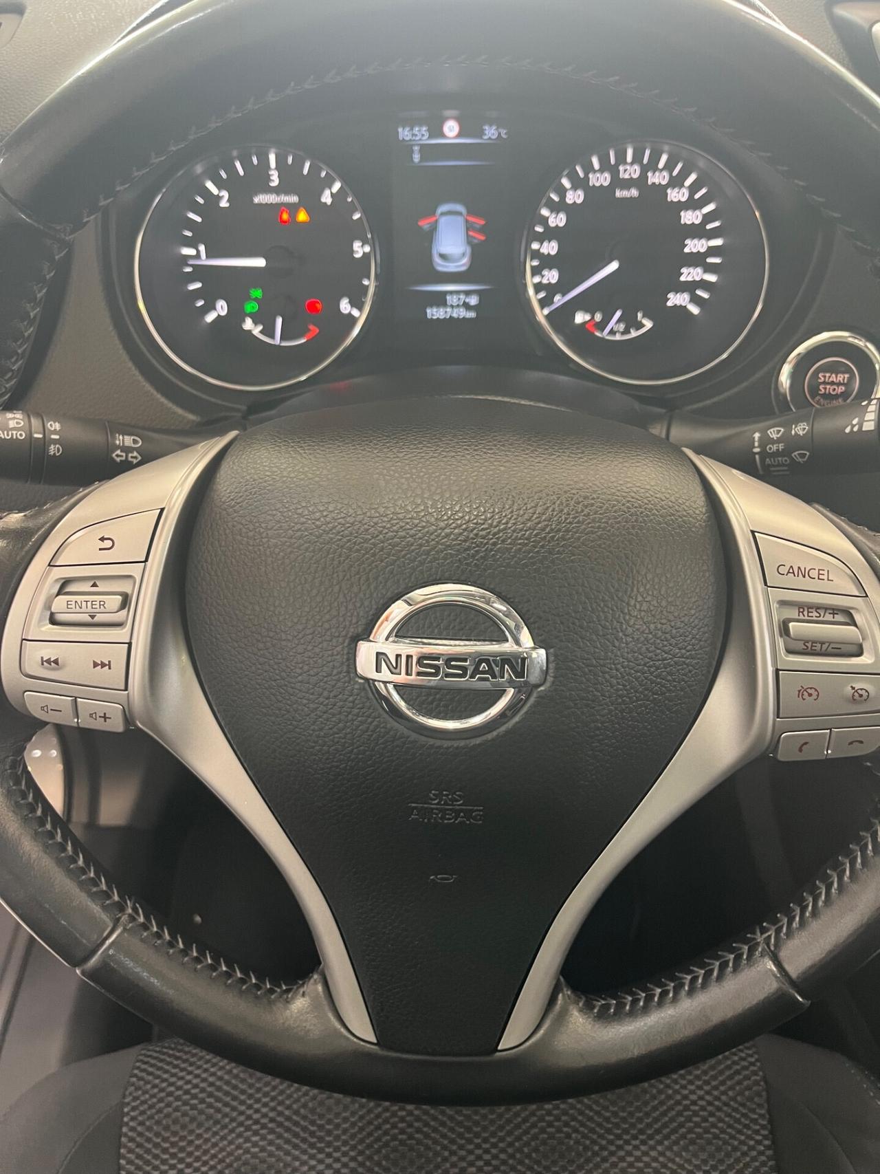 Nissan Qashqai 1.6 4X4 ! TETTO+CAMERA 360* EURO 6 !!