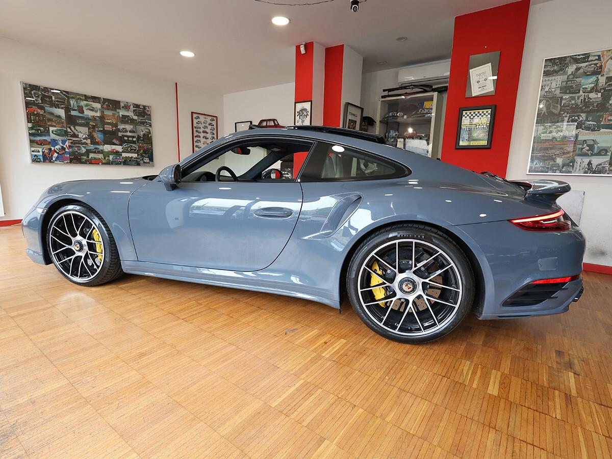 Porsche 911 3.8 Turbo S Coupé