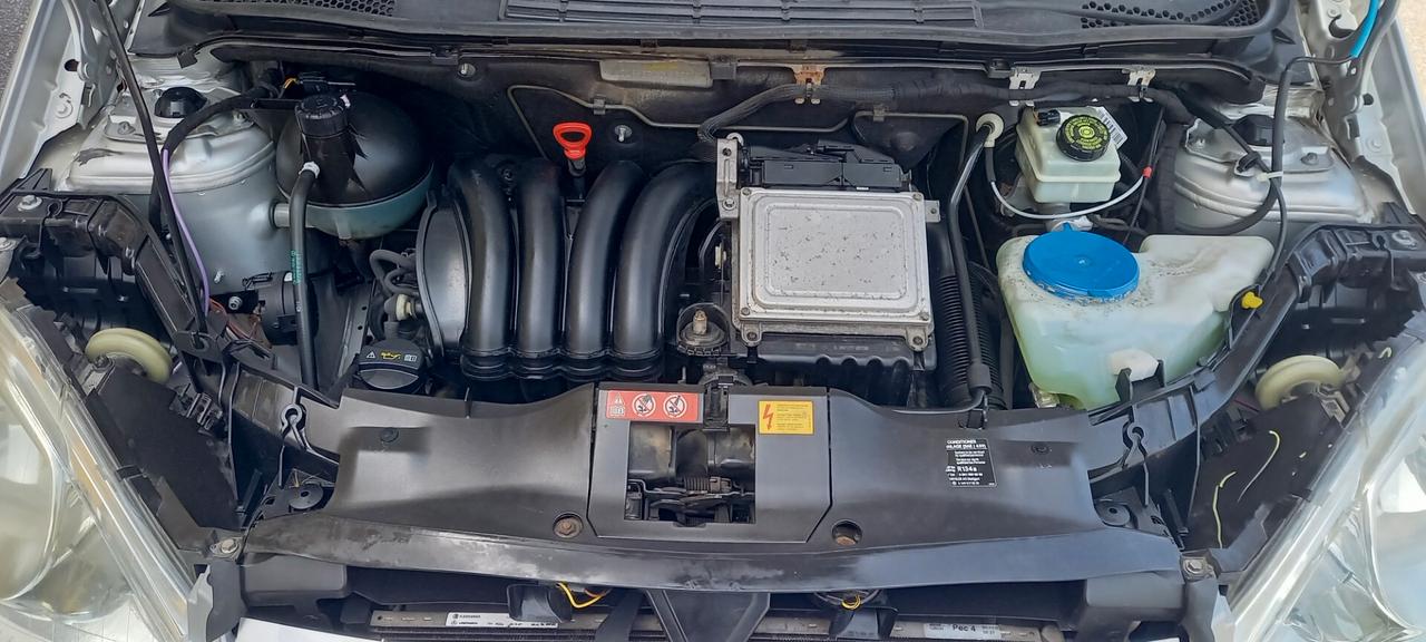 Mercedes-Benz Classe A 150 All. Elegance Benzina cc. 1.5 CV. 95 Cambio Manuale 5 Porte 5 Posti Utilizzabile anche per i Neopatentati.