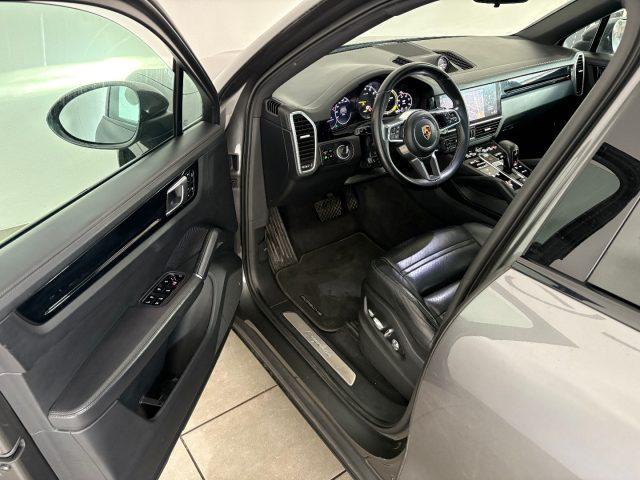 PORSCHE Cayenne Coupé 3.0 V6 E-Hybrid