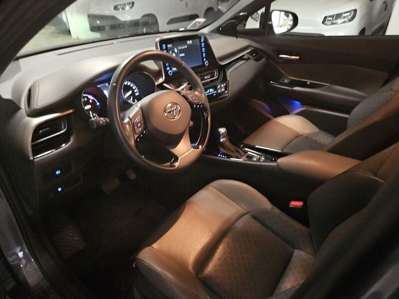 Toyota C-HR 2.0 Hybrid E-CVT Lounge