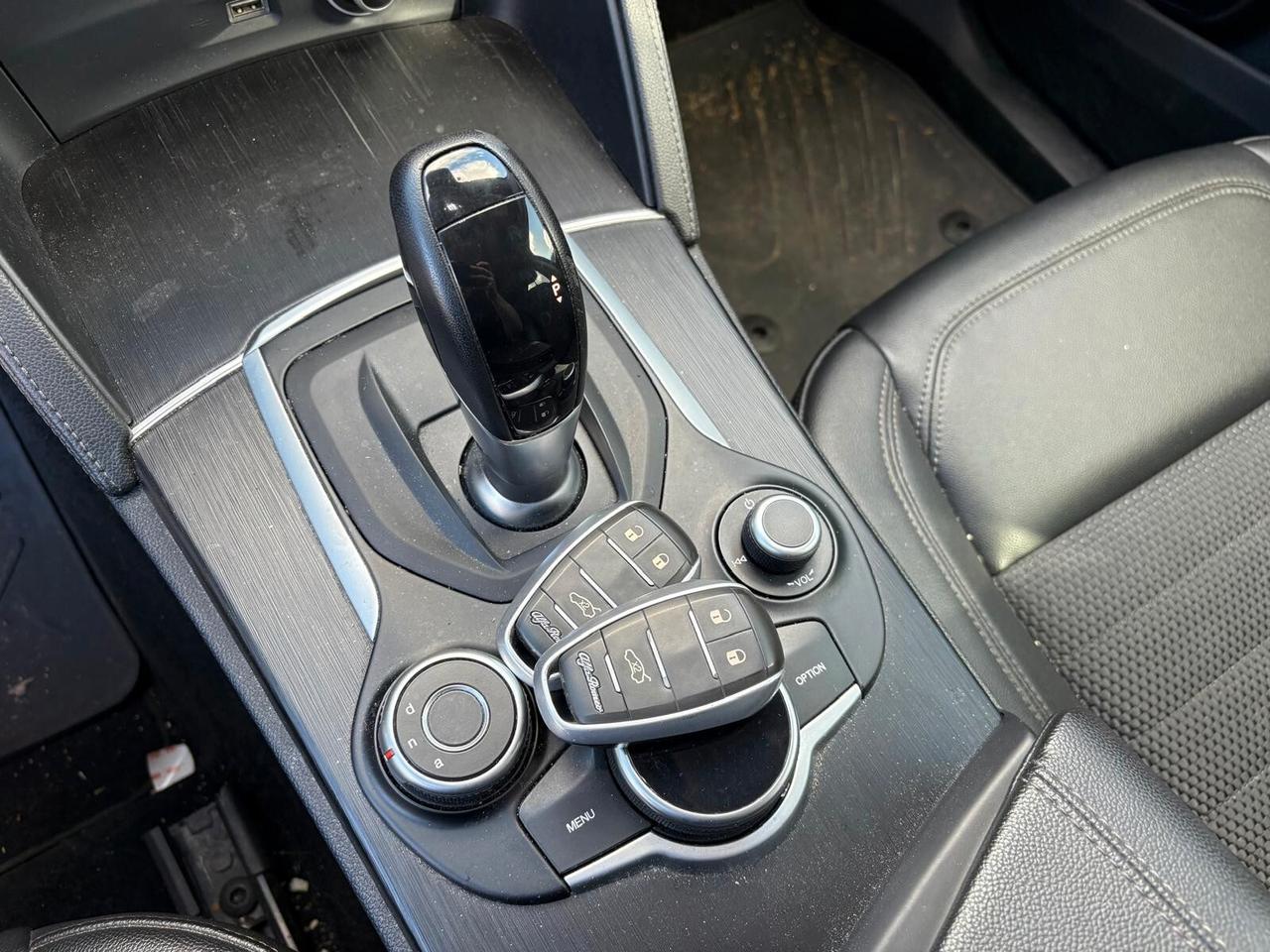 Alfa Romeo Stelvio 2.2 210cv AT8 Q4 Executive X COMMERCIANTI