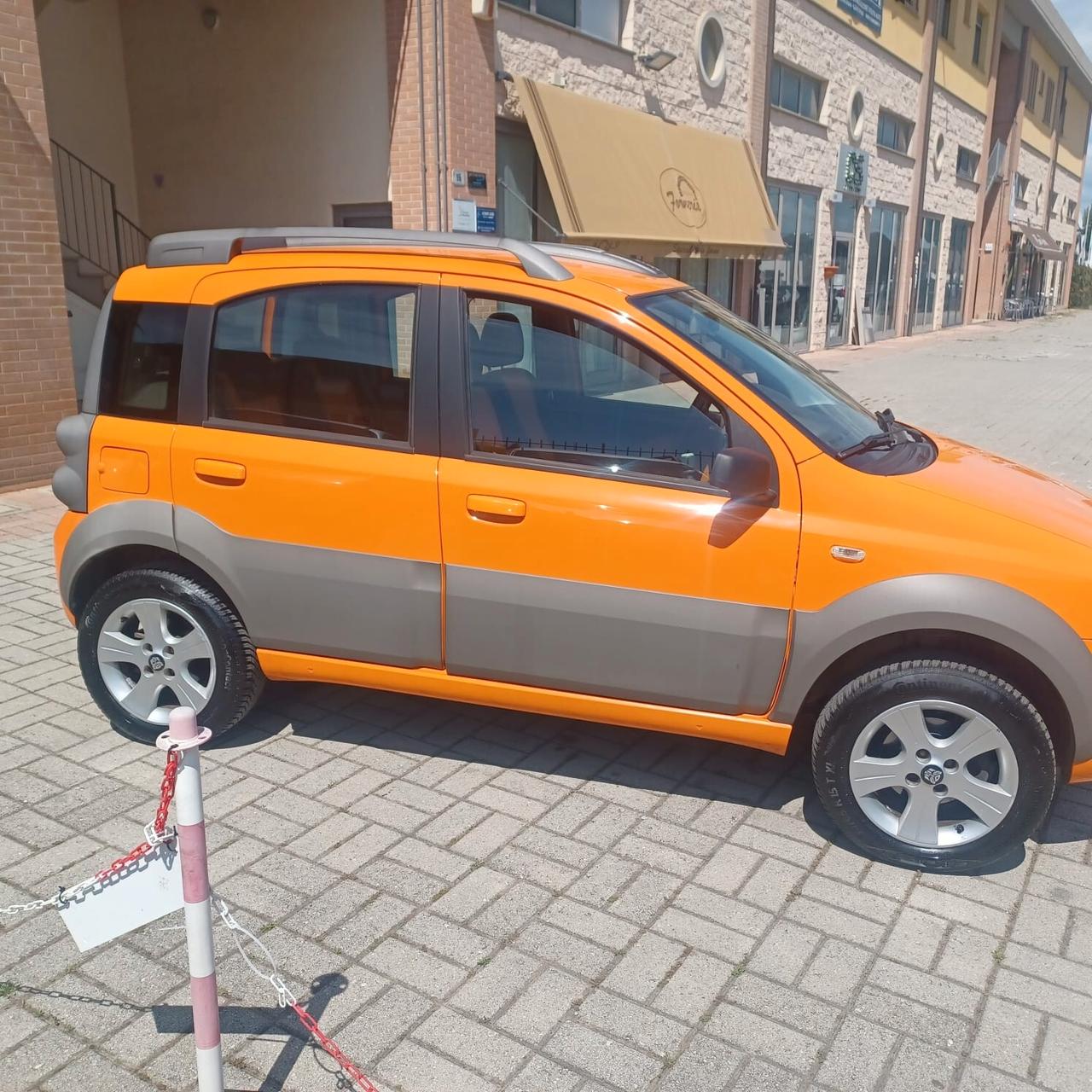 ZERO PROBLEMI PANDA CROSS 4X4 1.3 MJTD INDISTRUTTIBILE