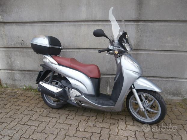 Honda SH 300 del 2007 compreso trapasso-tagliando-garanzia