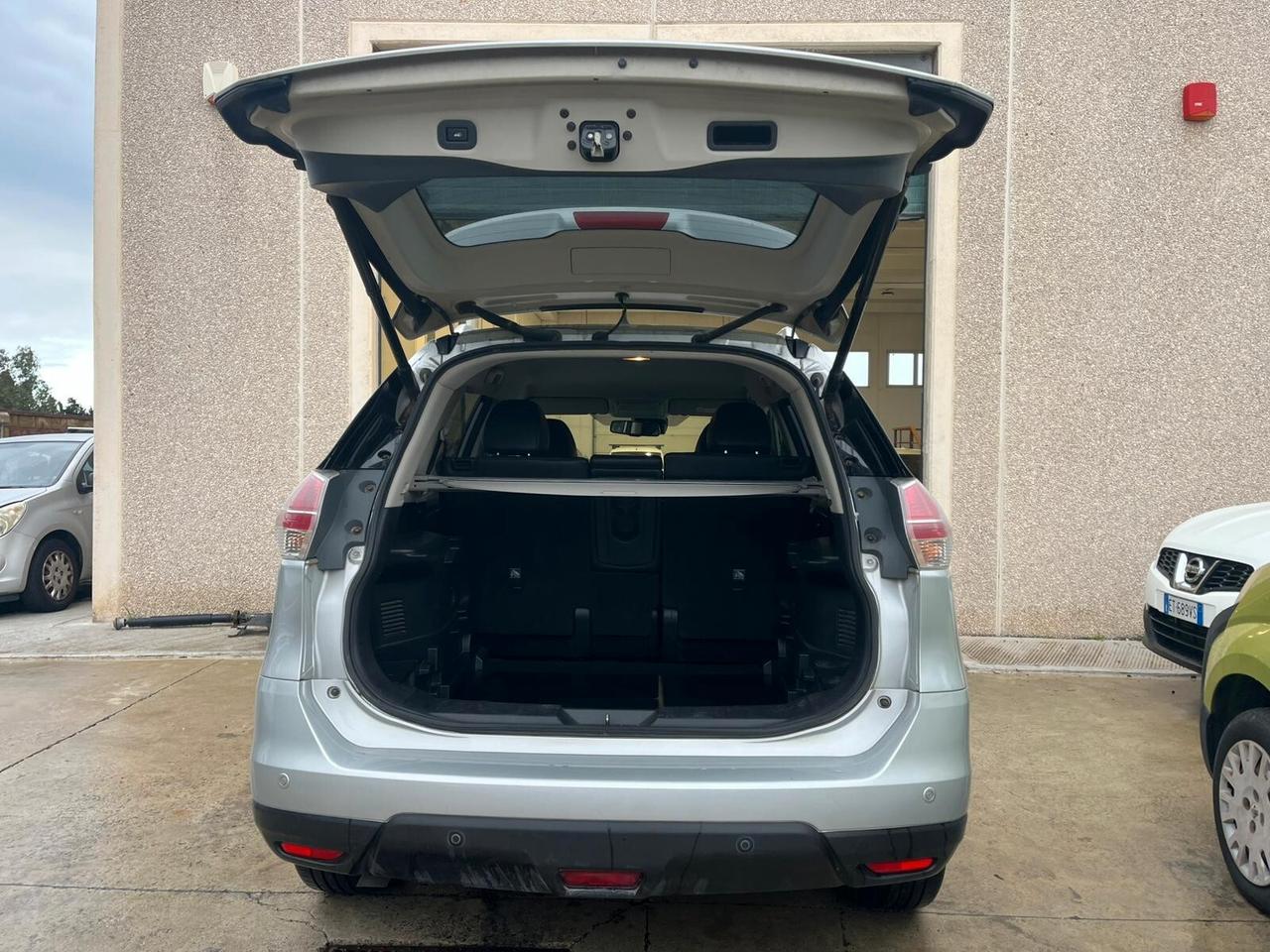 Nissan X-Trail 1.6 dCi 2WD Tekna 2014