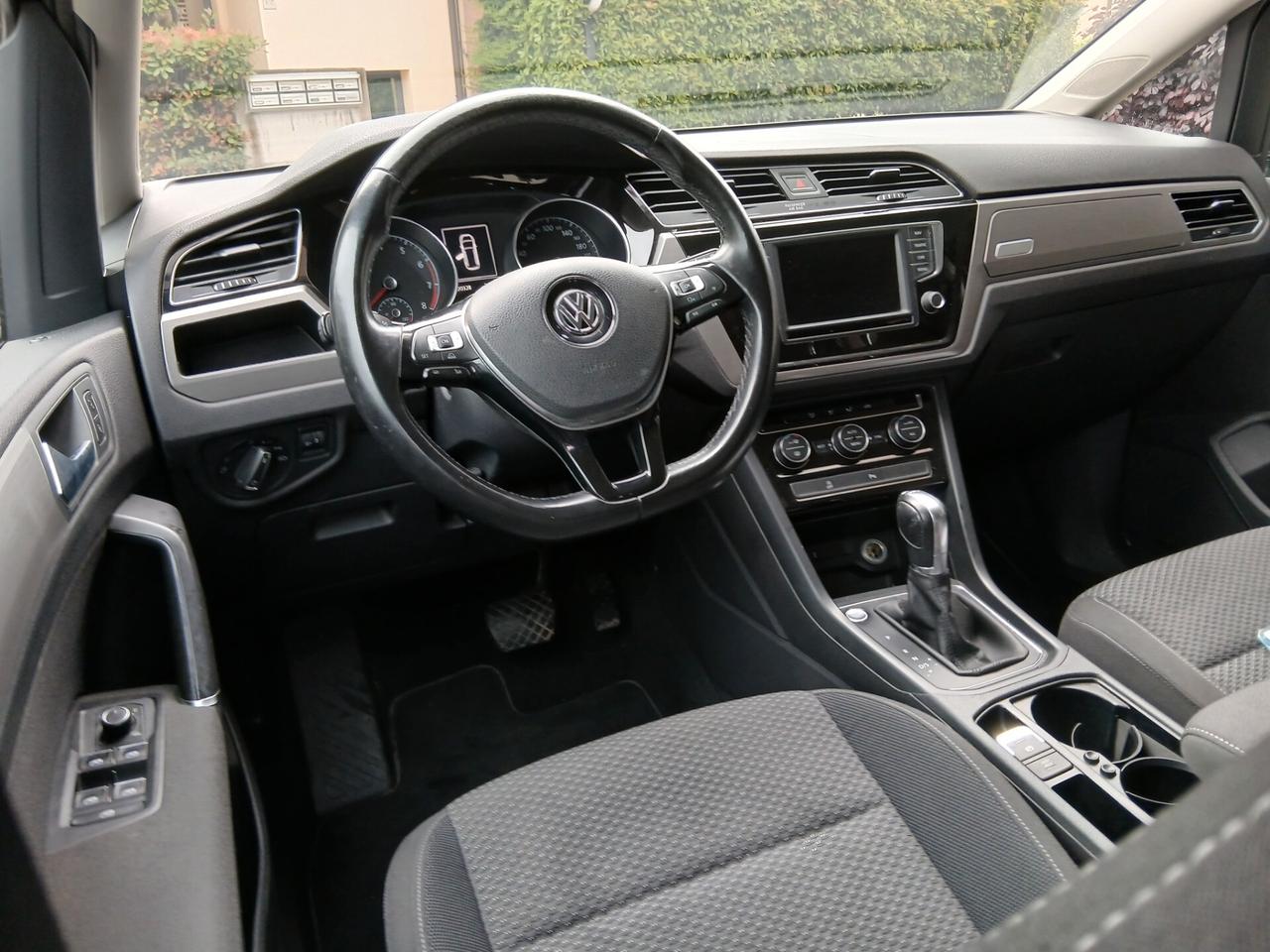 Volkswagen Touran 1.4 TSI DSG Executive BlueM 7 posti tua a € 199 mese