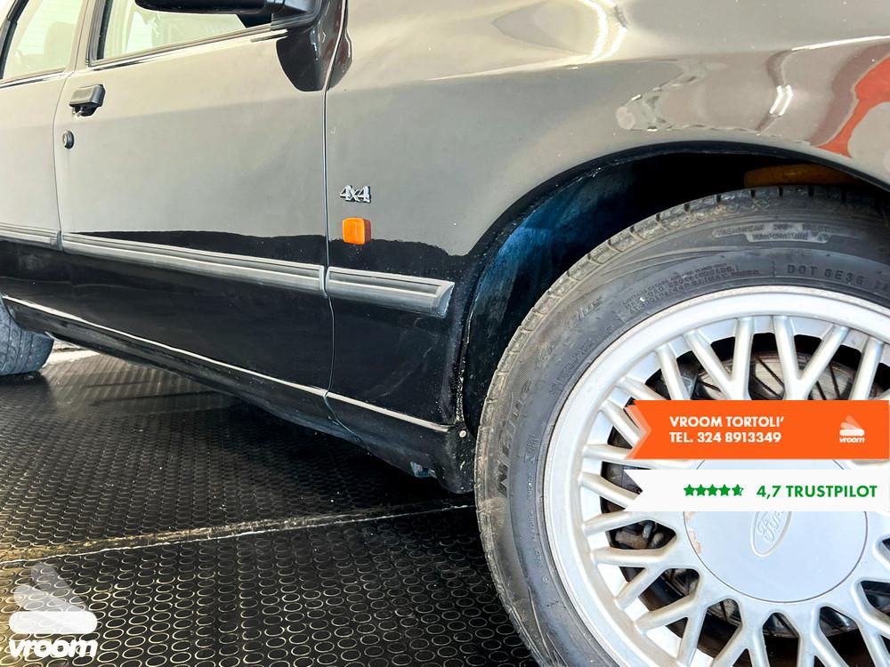 FORD Sierra 2.0i turbo 16V 4p. RS Cosworth Exec...