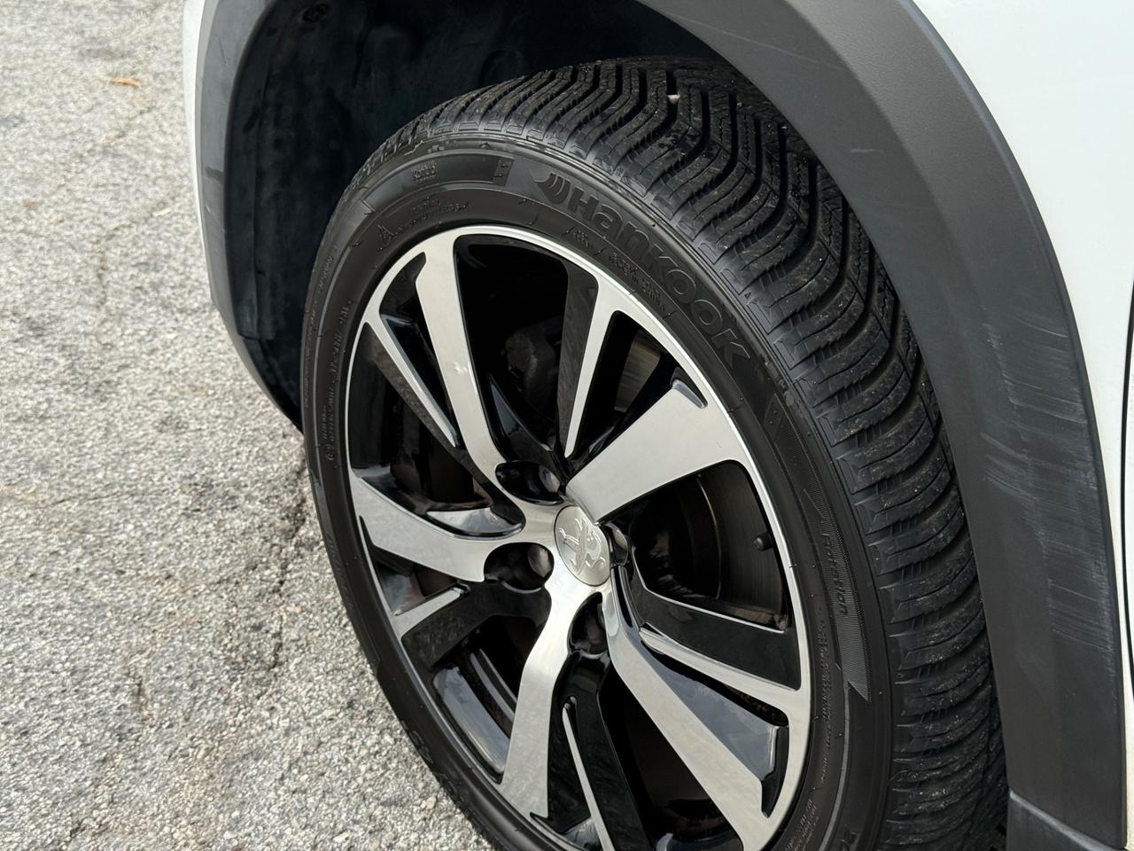 Peugeot 2008 BlueHDi 120 S&S Crossway 2016