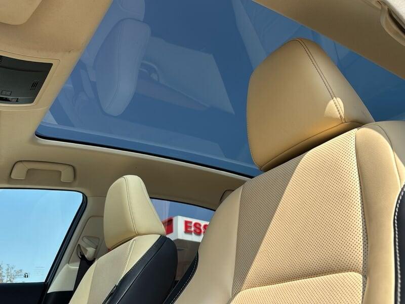 Lexus NX NX 300h 2.5 Luxury 4wd cvt