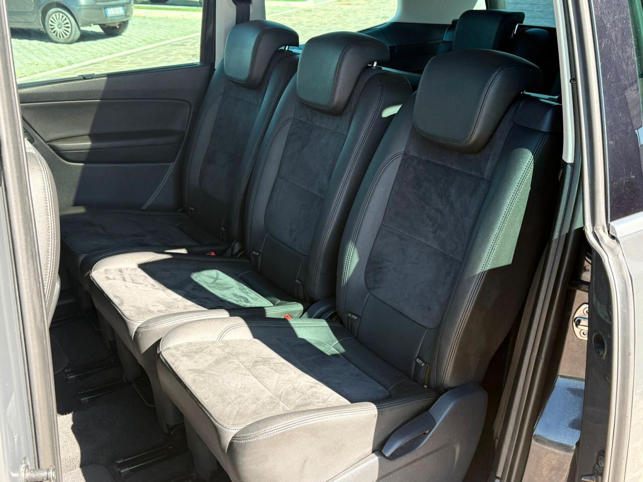 Volkswagen Sharan 2.0 TDI 150 CV DSG - 7 POSTI