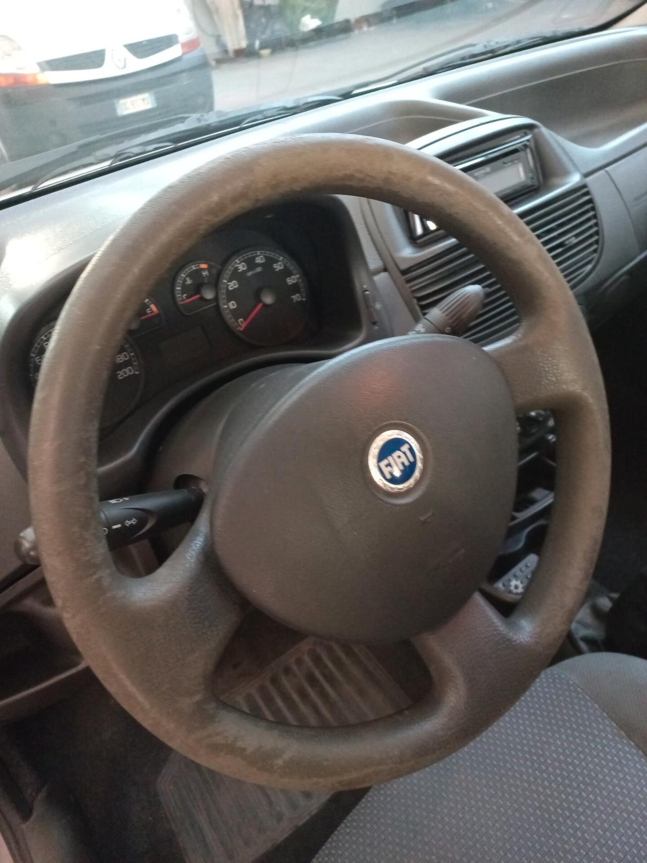 Fiat Punto 1.2i cat 3 porte ELX