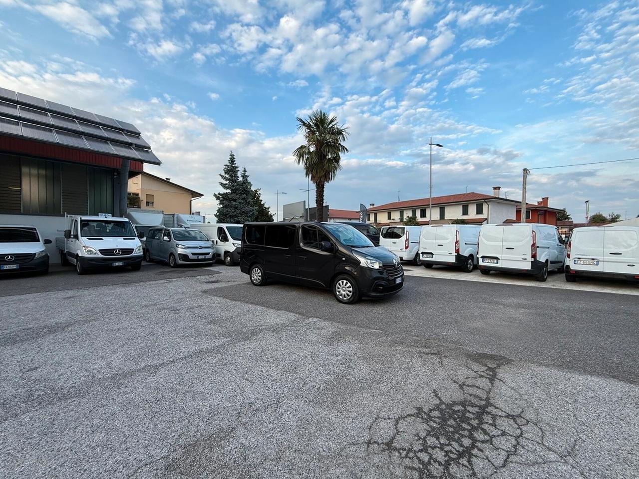 Renault Trafic 9 POSTI 1.6 dCi 95CV prezzo ivato
