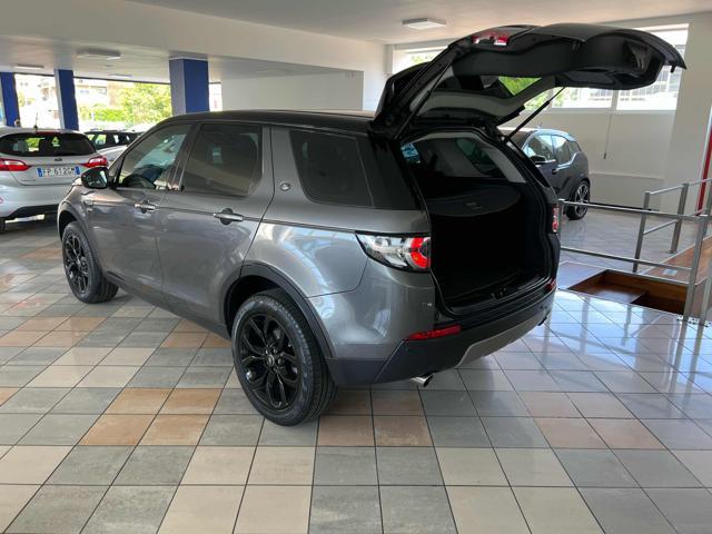 LAND ROVER Discovery Sport 2.0 TD4 150 CV Dark Edition