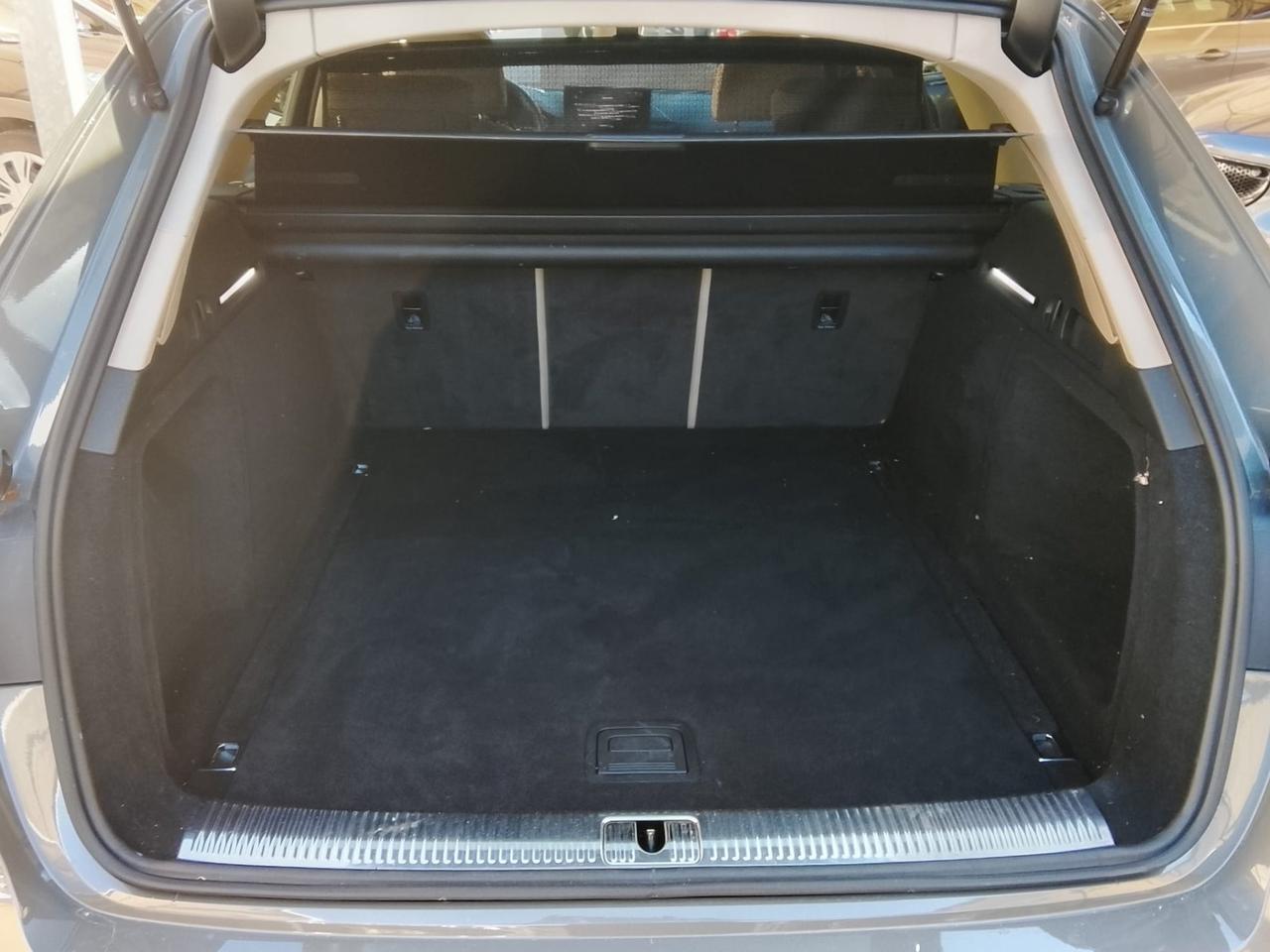 AUDI A4 V - A4 Allroad 40 2.0 tdi mhev Business Evolution quattro 204cv