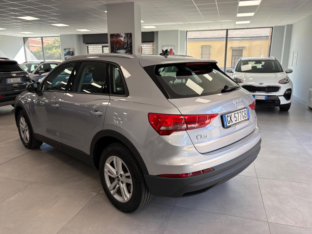 Audi Q3 35 TDI S tronic Business Advanced