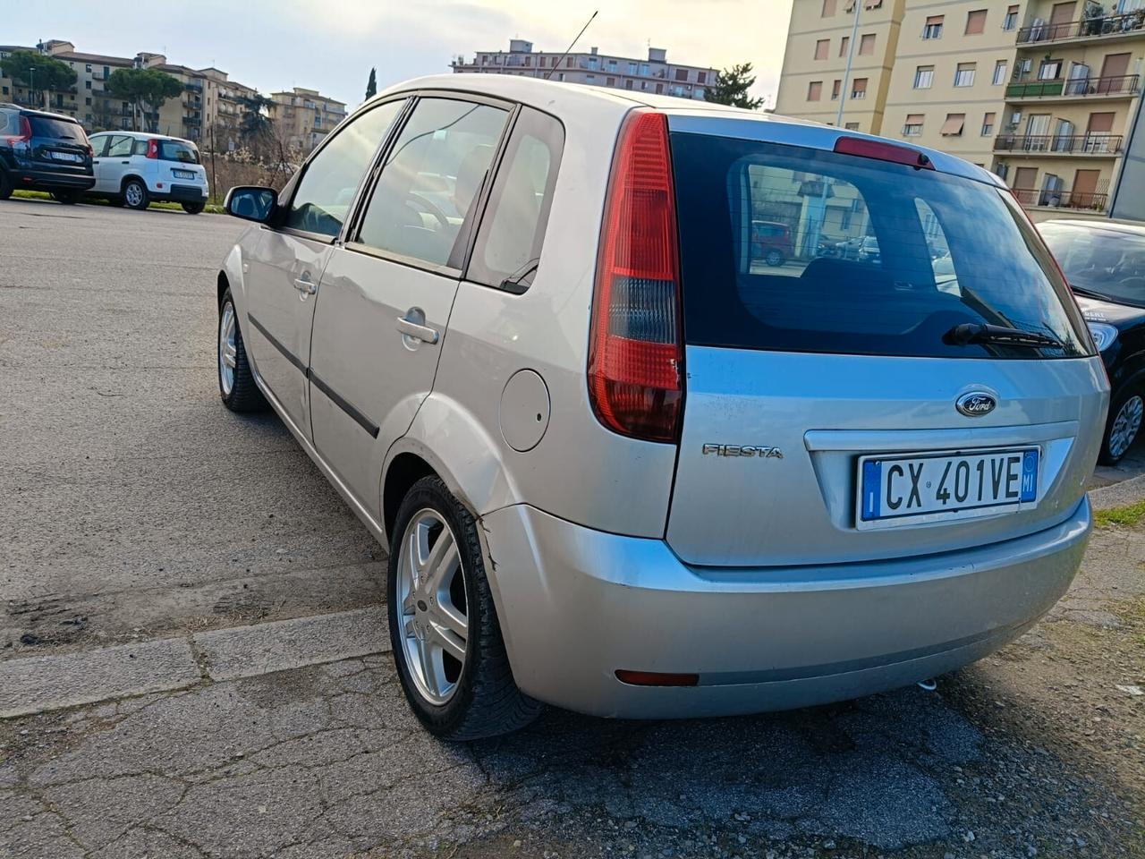 Ford Fiesta 1.2 benzina