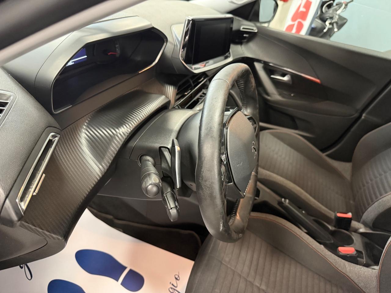 Peugeot 2008 PureTech 130 S&S EAT8 Allure Pack