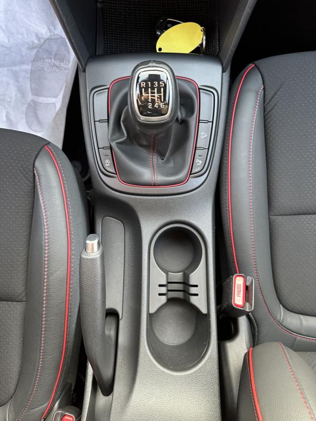 HYUNDAI Kona 1.6 CRDI Syle CON GANCIO TRAINO