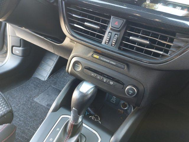 FORD Focus 1.0 EcoBoost Hybrid 155 CV Powershift SW ST-line