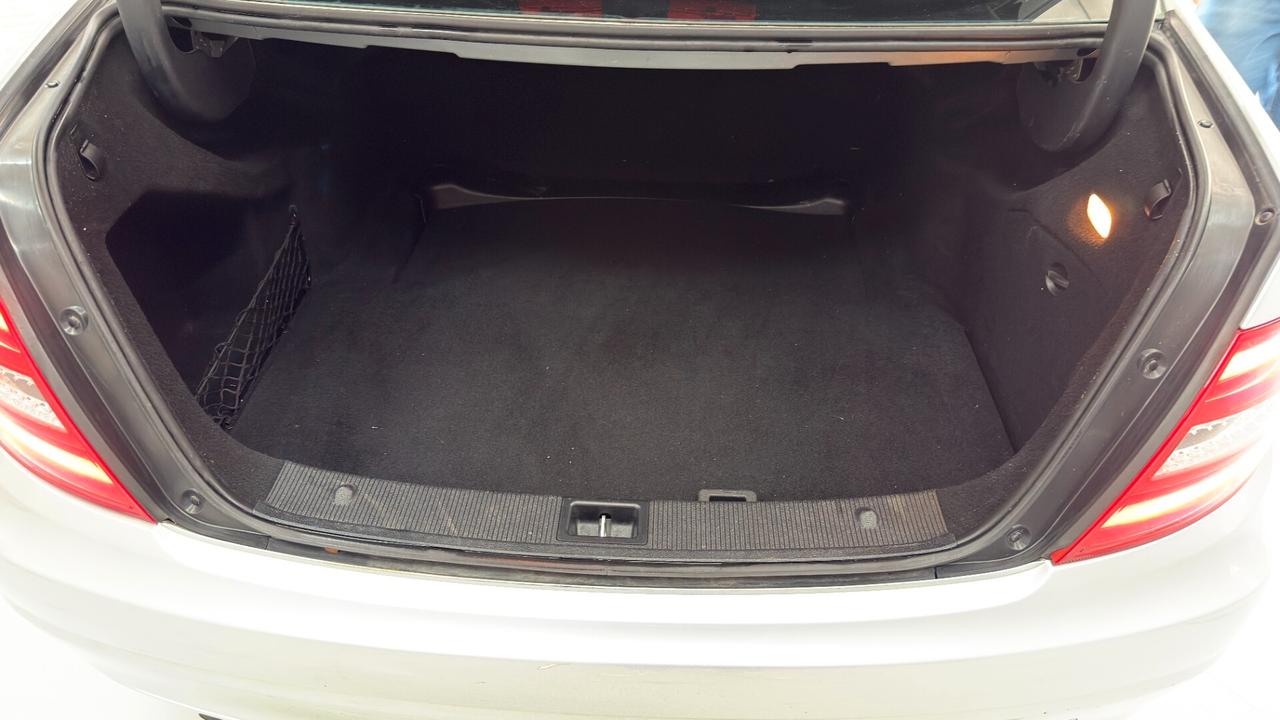 Mercedes C 180 CDI Trend Uniproprietario