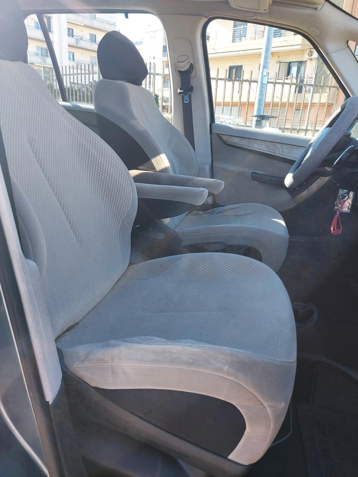 Citroen C4 Grand Picasso 1.6 HDi 110 Elegance 7 POSTI