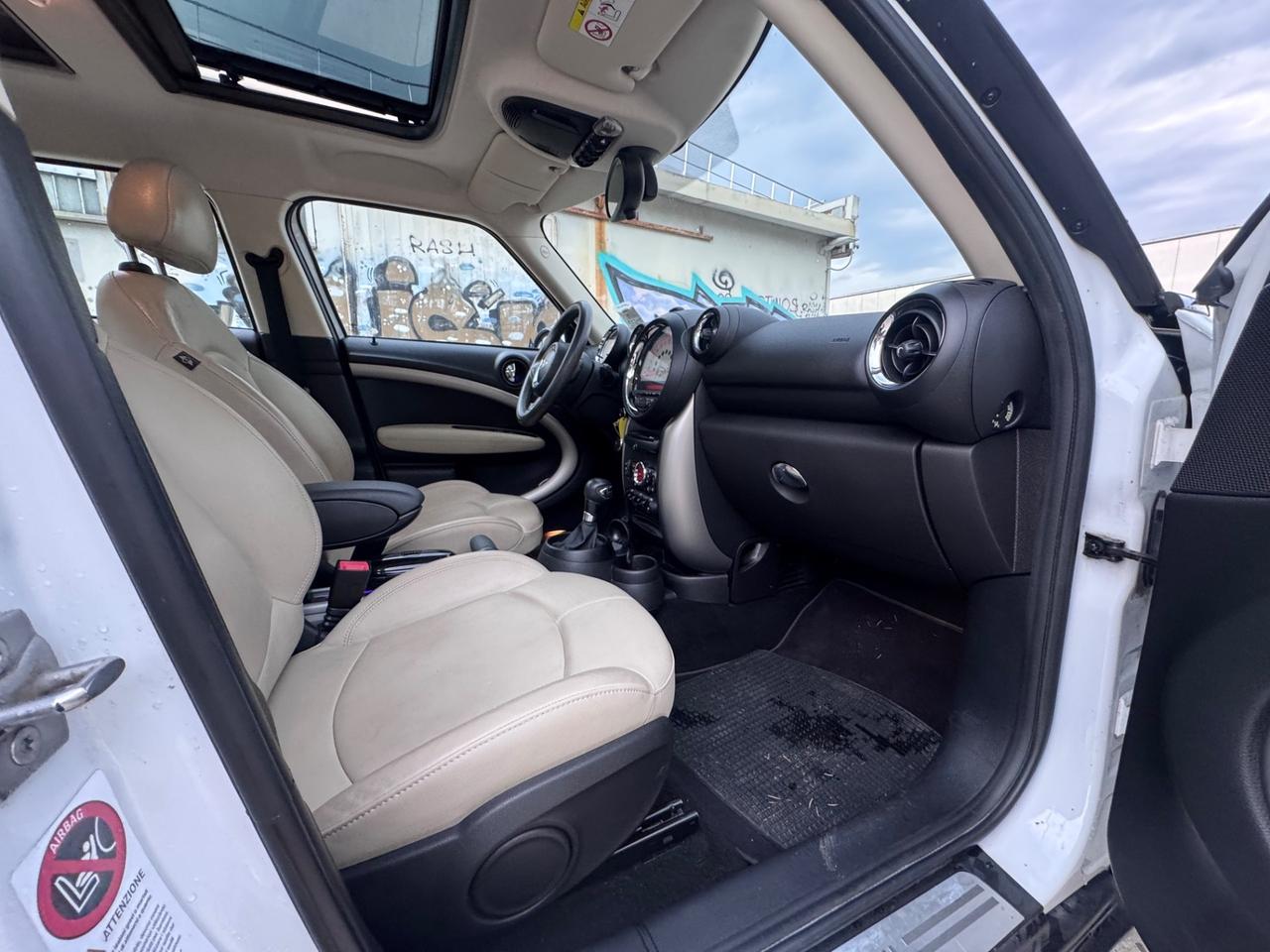Mini Cooper Countryman benzina cambio automatico con doppio tetto !!!!