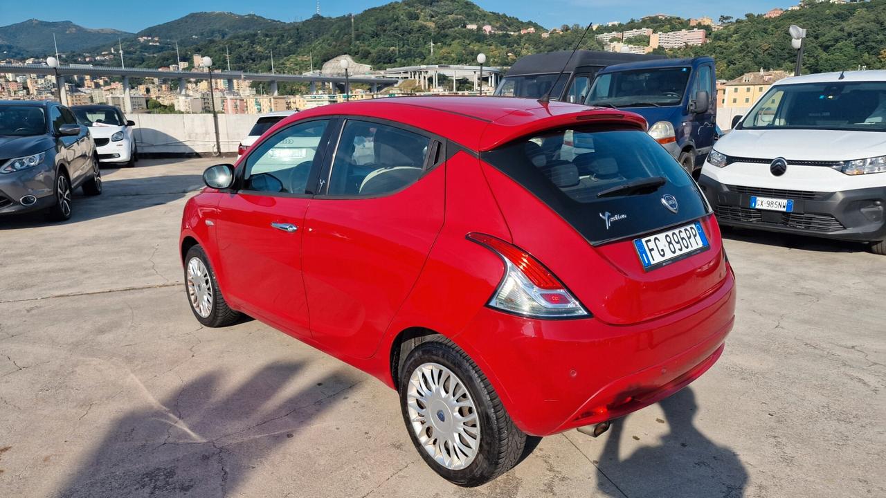 Lancia Ypsilon 1.2 69 CV 5 porte GPL Ecochic Gold
