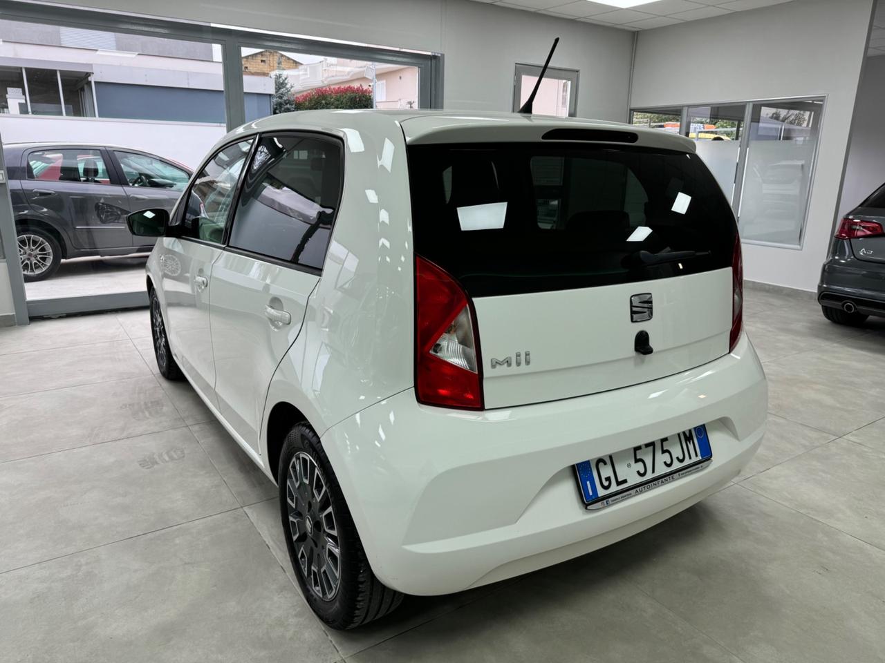 Seat Mii 1.0 5 porte Chic