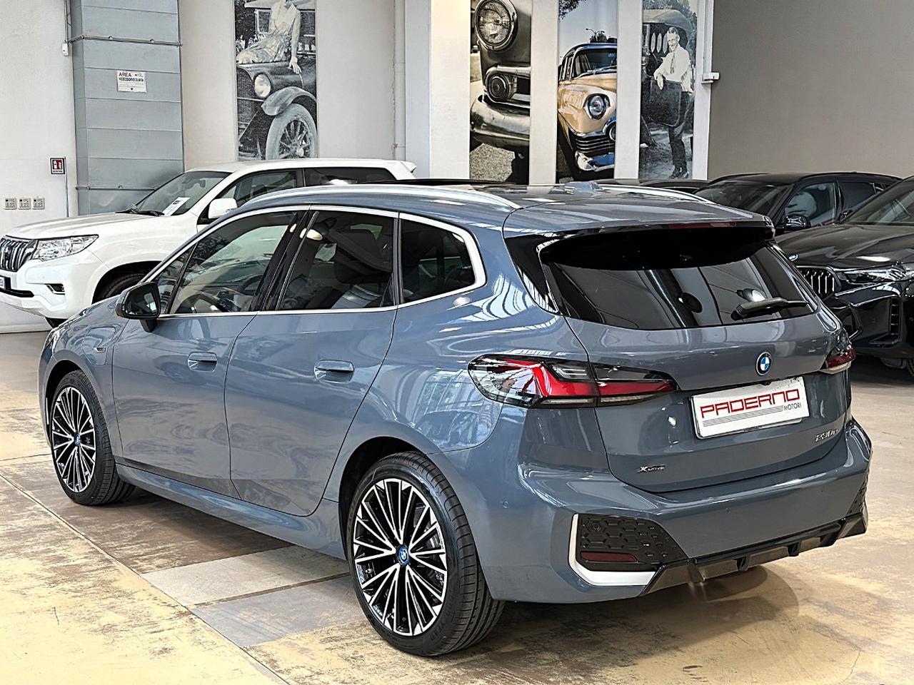BMW 230 e Active Tourer xdrive Msport-19"-Tetto-Camera 360-IVA