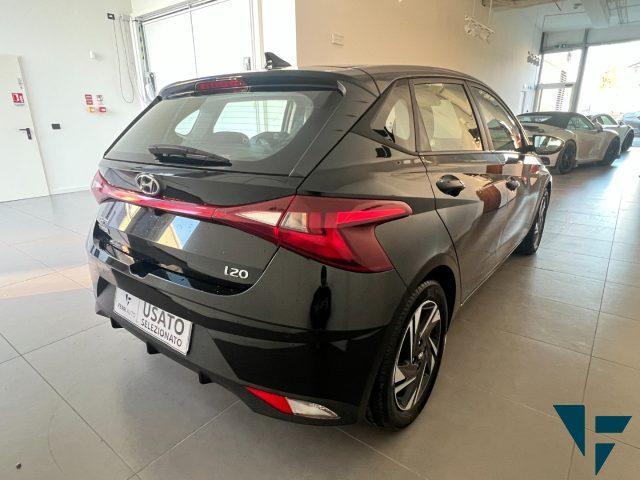HYUNDAI i20 1.2 MPI MT Connectline