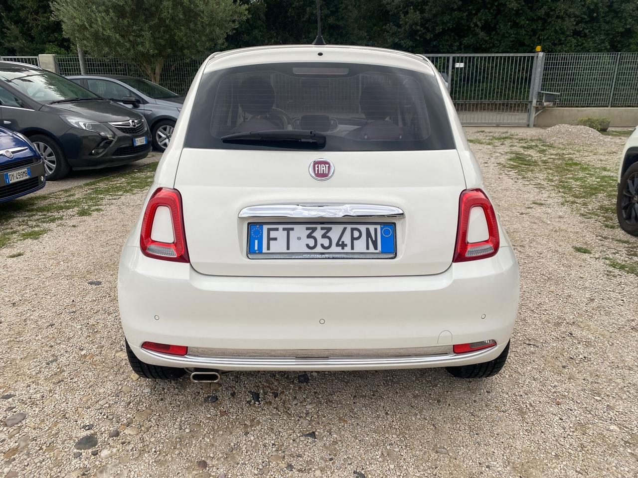 FIAT 500 LOUNGE - KM 32000 - PARI AL NUOVO