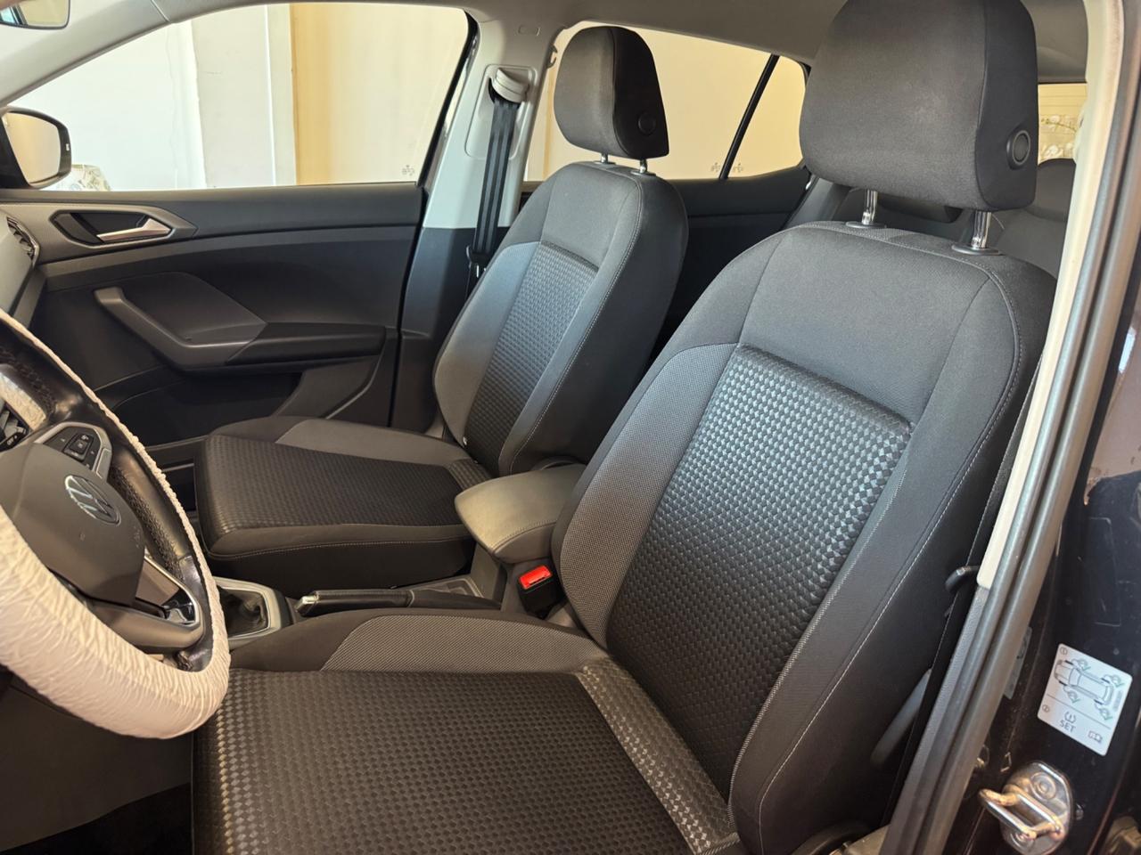 VOLKSWAGEN T-CROSS 1.0 TSI 110 CV DSG ACTIVE