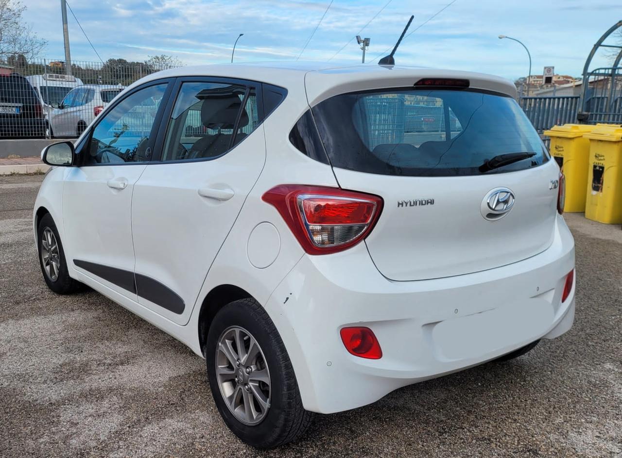 Hyundai i10 1.0 LPGI Econext Login GPL