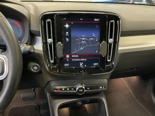 VOLVO XC40 1.5 T4 RECHARGE PLUG-IN HYBRID AUTOMATICO