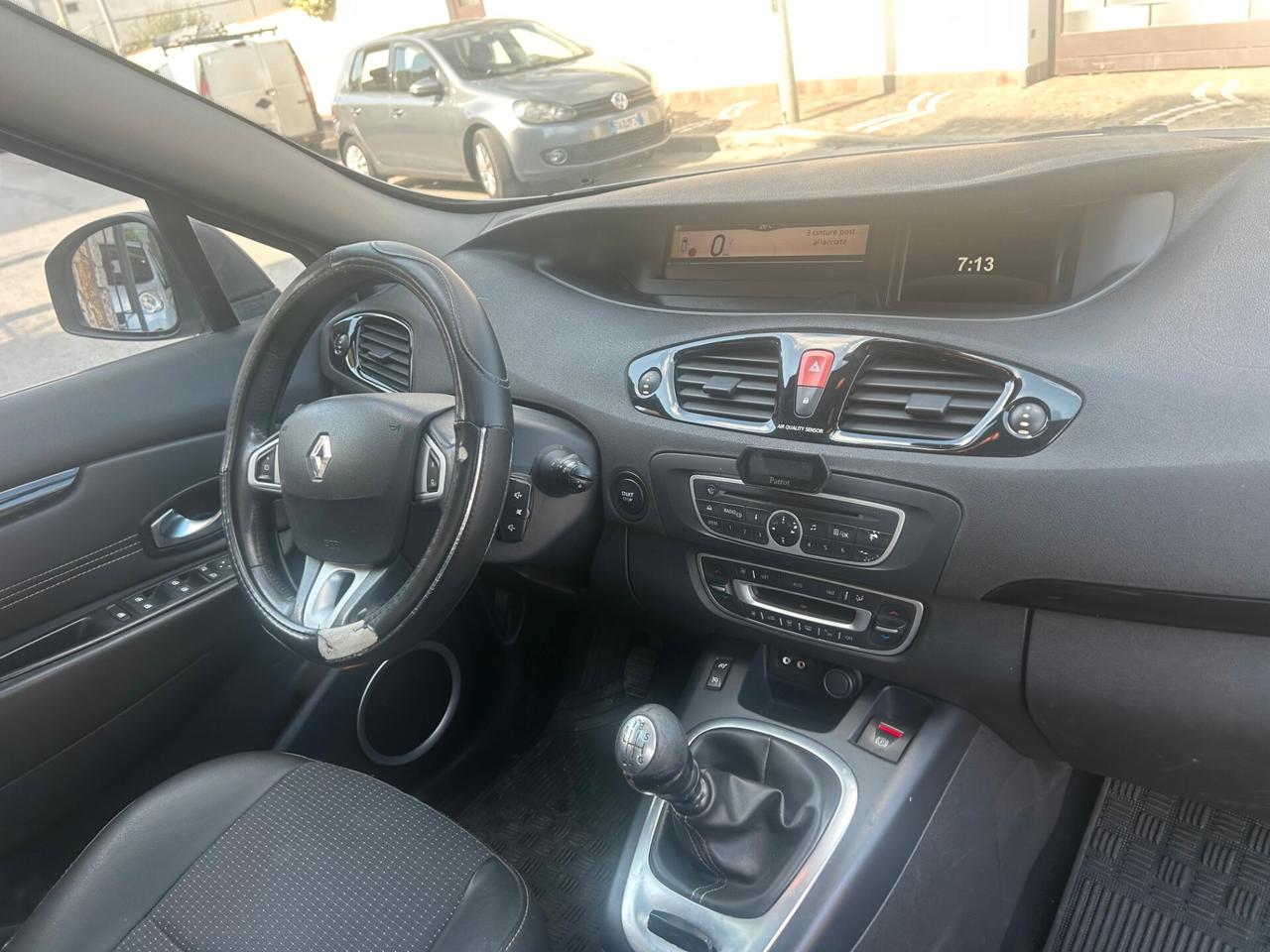 Renault Scenic Scénic 1.9 dCi 130CV 7 POSTI Dynamique