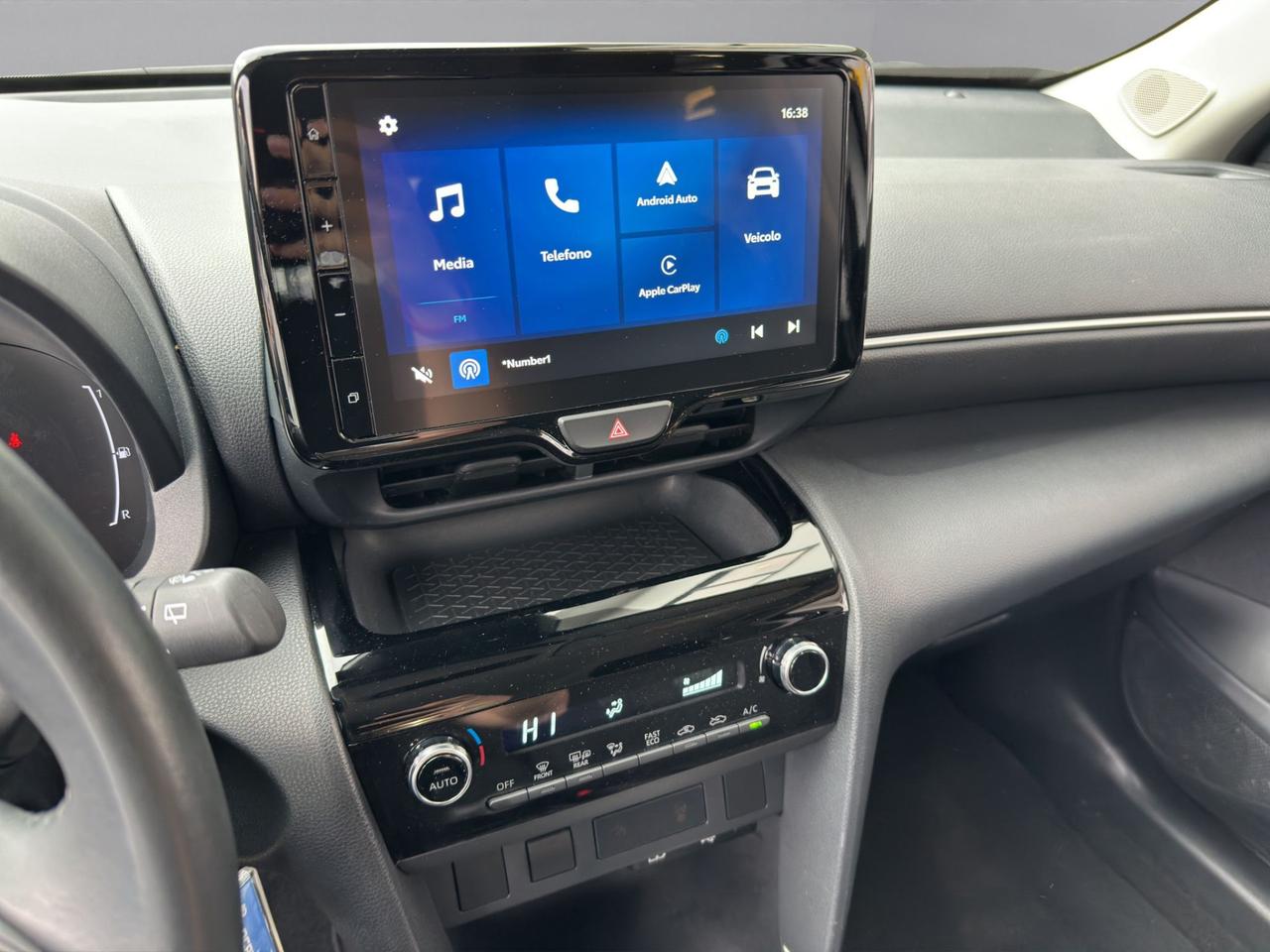 Toyota Yaris Cross 1.5h Active fwd 115cv e-cvt