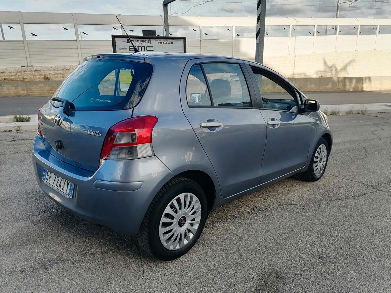Toyota Yaris 1.4 D-4D DPF 5 porte 2011