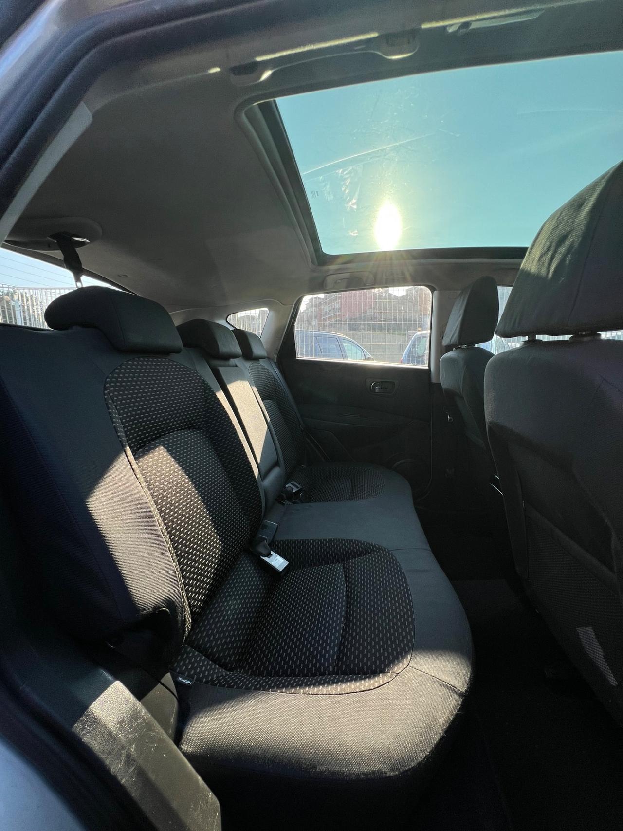 Nissan Qashqai 1.5 dCi DPF Tekna