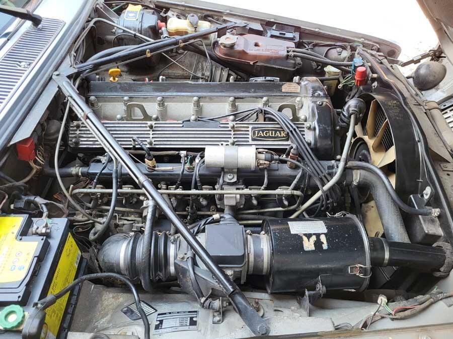 Jaguar XJ6 4.2L III Serie – 1982 - SUMMER PRICE