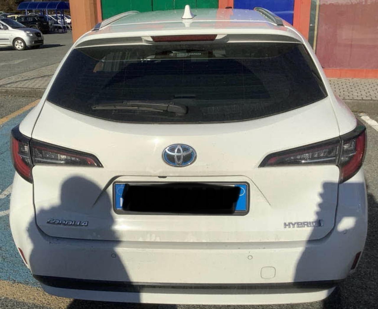 Toyota Corolla Touring Sports 1.8 Hybrid Business Tech