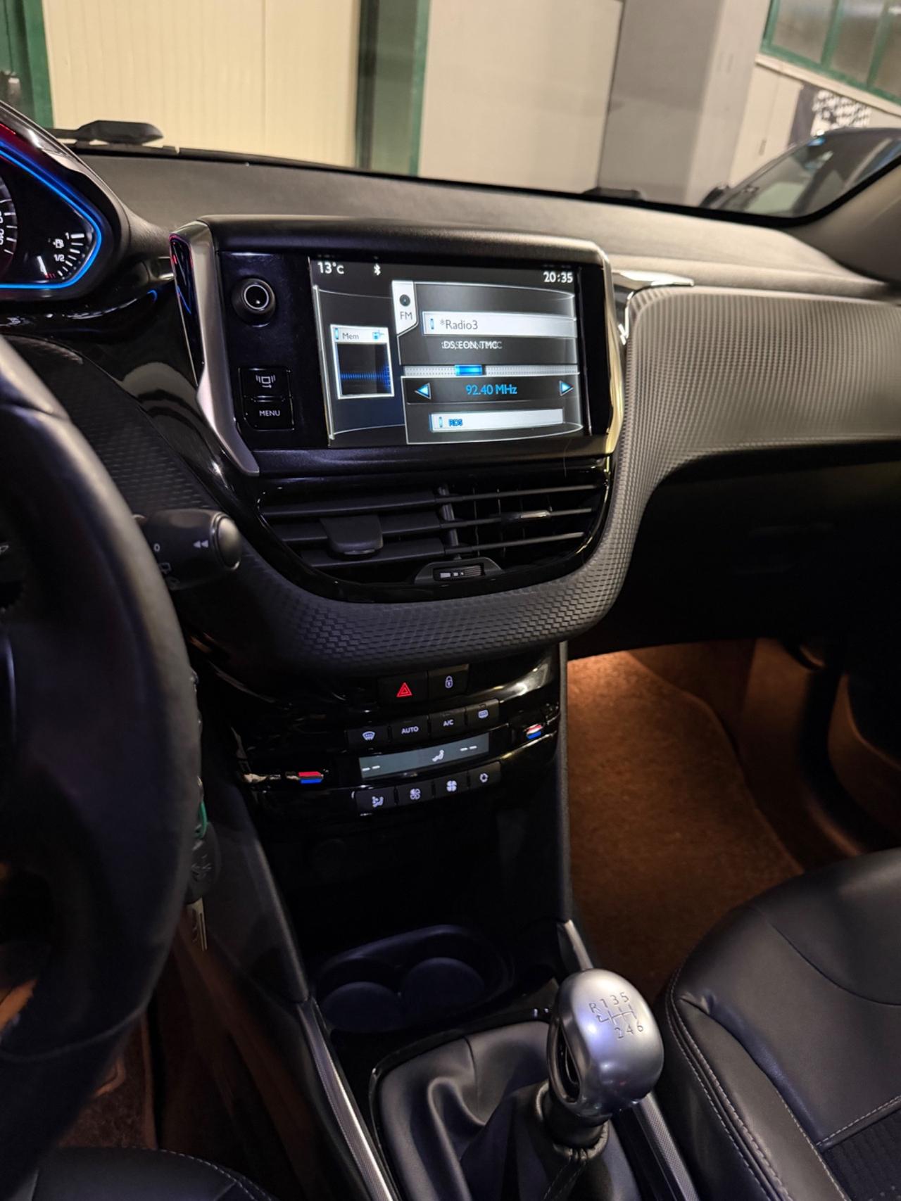 Peugeot 2008 1.6 e-HDi 115CV STOP&START ALLURE KMCERT UNICOPR