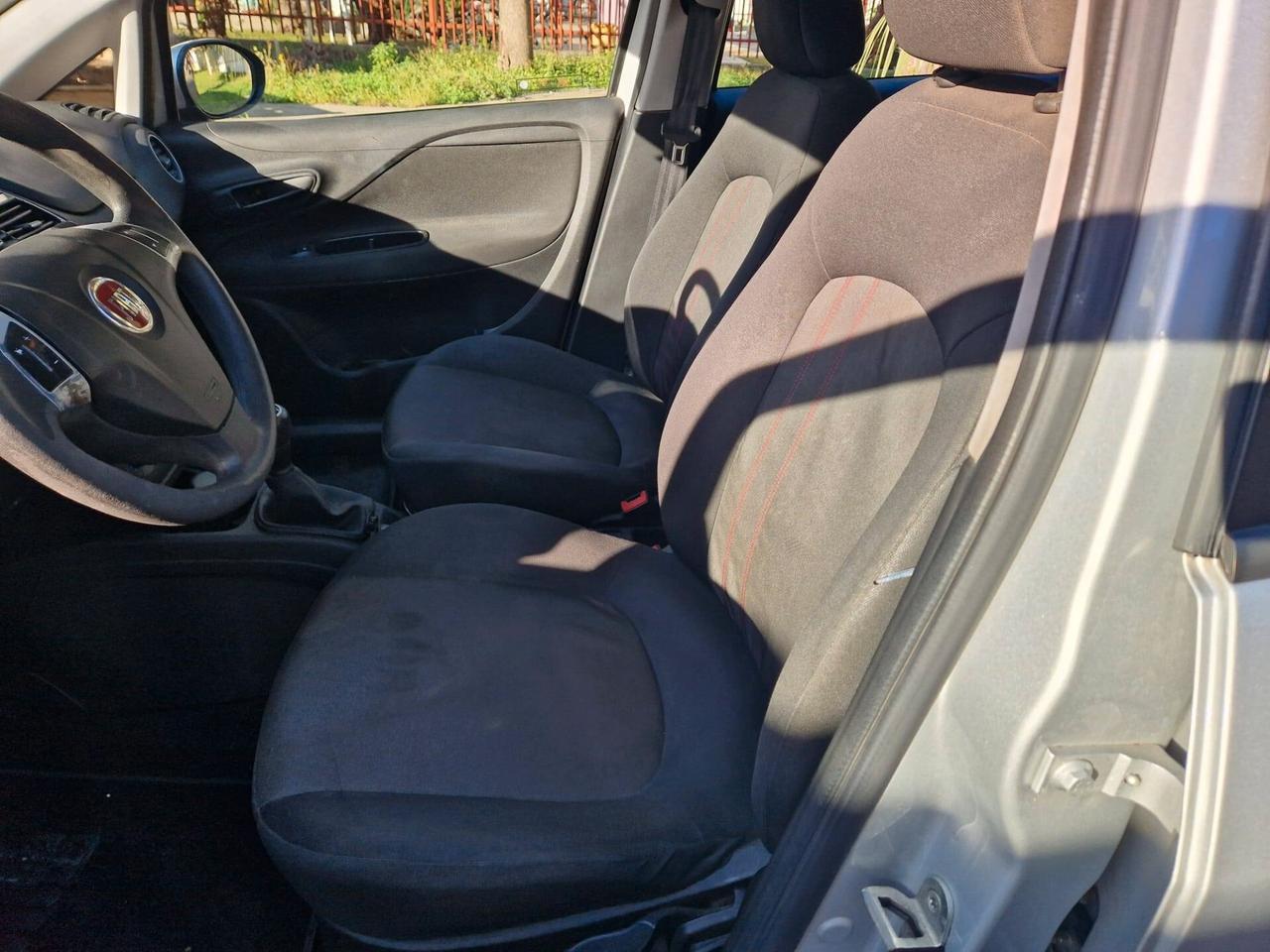 Fiat Punto 1.3 MJT 85 CV 5 porte ANNO 07/2014 KM 247000 ITALIANA SUPER PREZZO 2800€