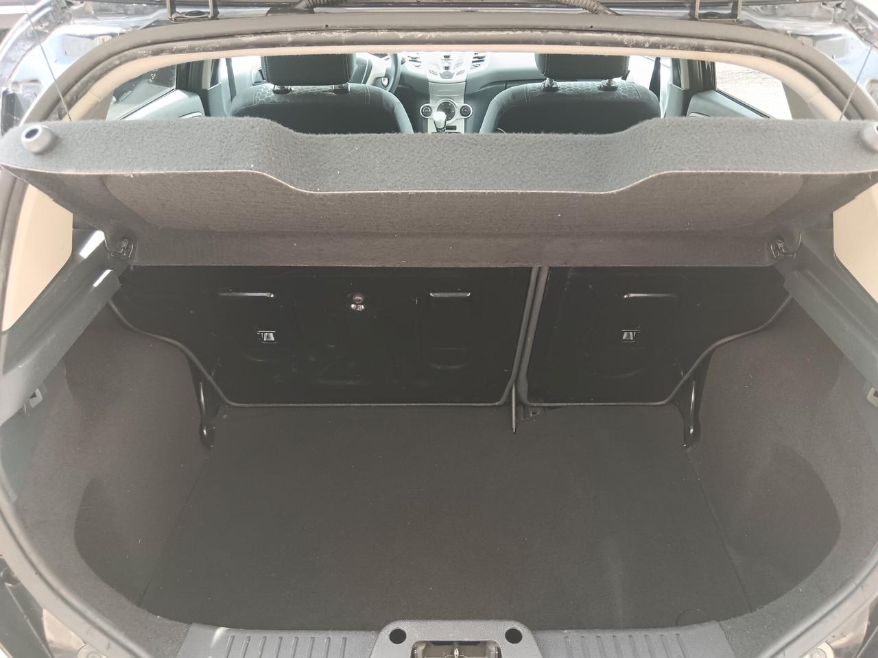 Ford Fiesta 1.4 TDCI 68CV TITANIUM NUOVISSIMA