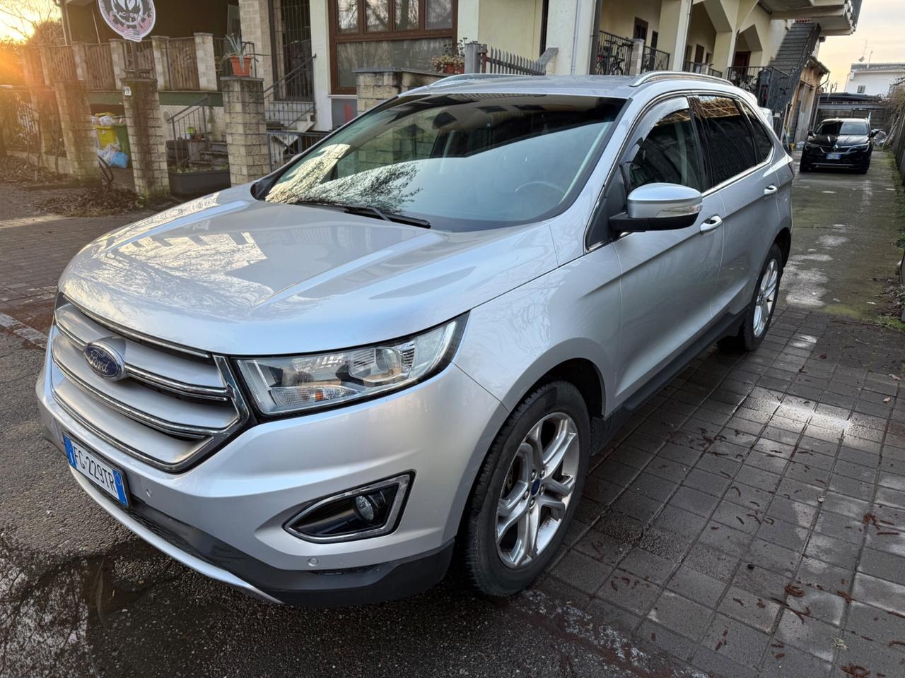 Ford Edge 2.0 TDCI 210 CV AWD Start&Stop Powershift Titanium