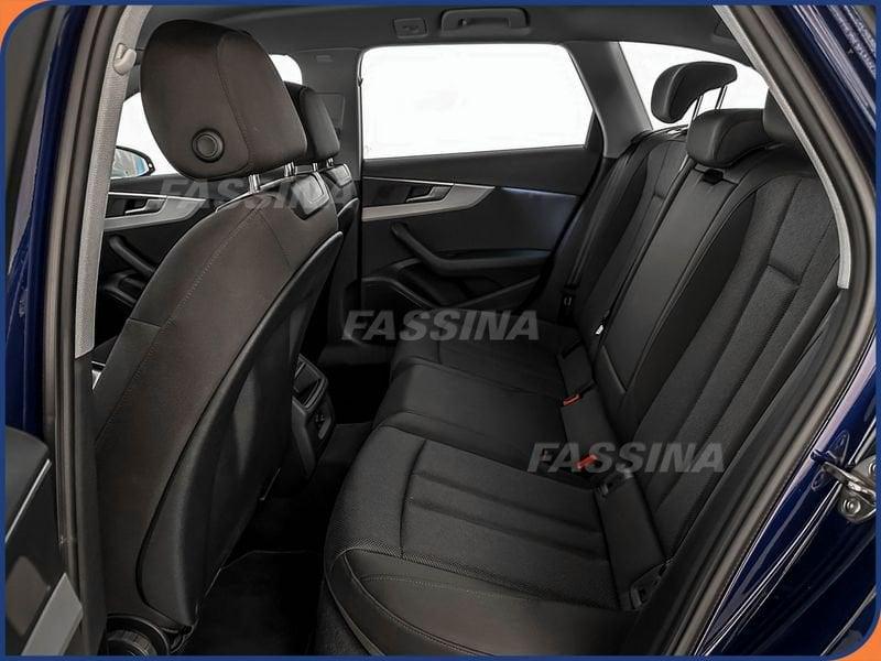 Audi A4 A4 Avant 30 2.0 tdi mhev 136cv s-tronic