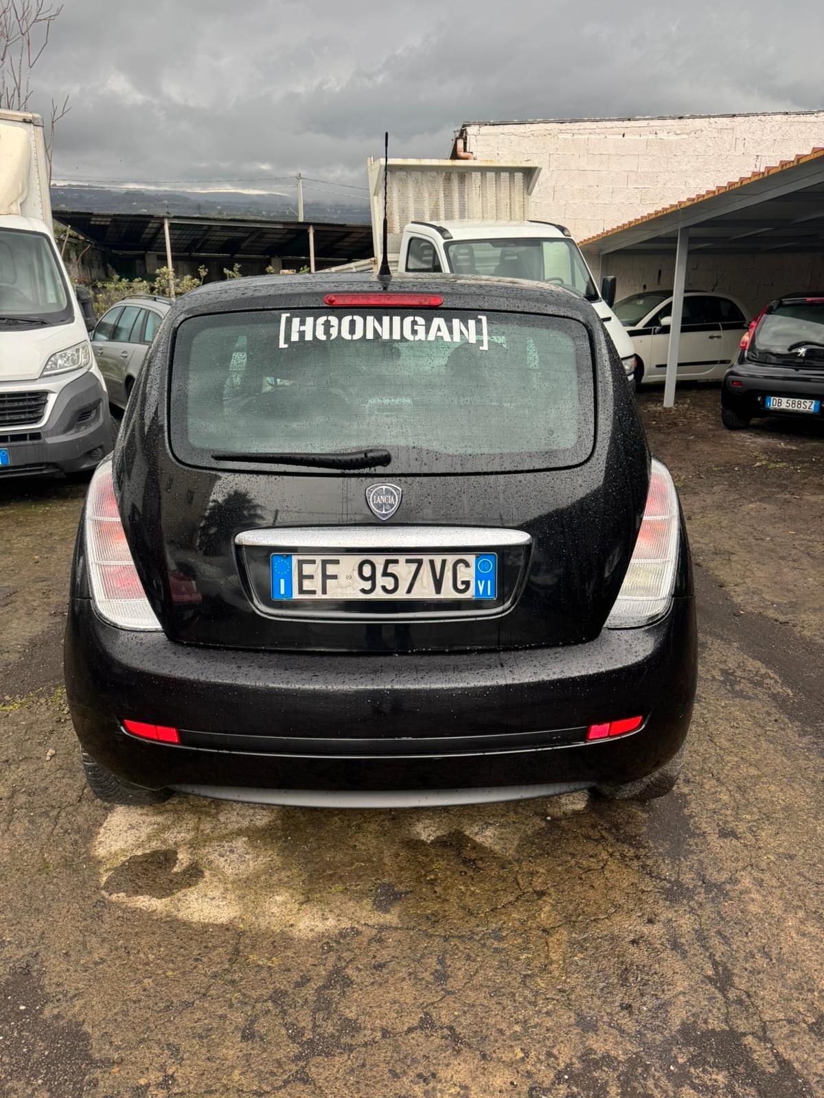 Lancia Ypsilon 1.3 MJT 75 CV Elle